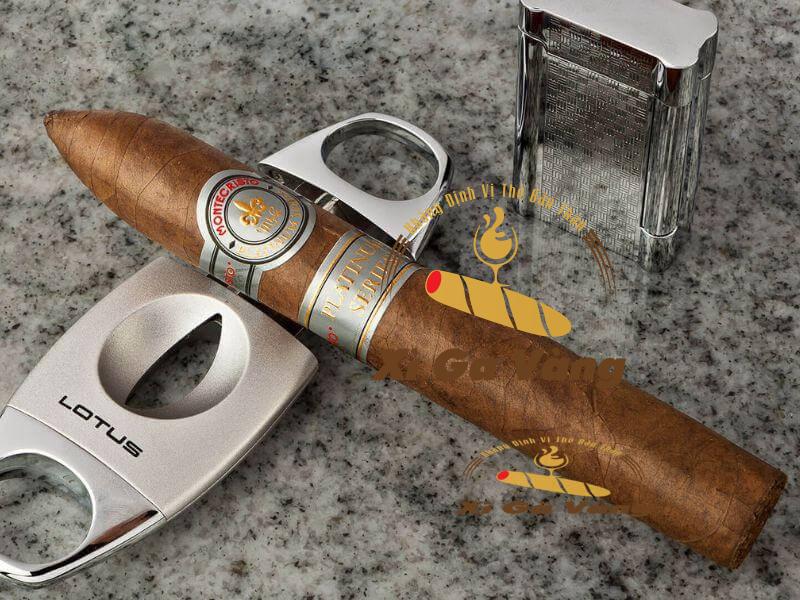 Montecristo Platinum Toro sở hữu hương vị đa tầng mạnh mẽ